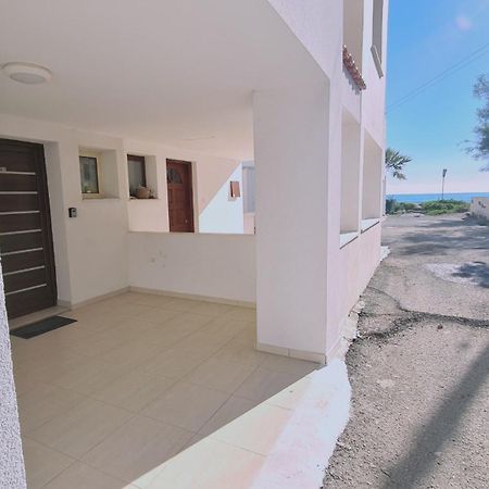 Stay Crystal Waves Maisonette Meneou Екстериор снимка