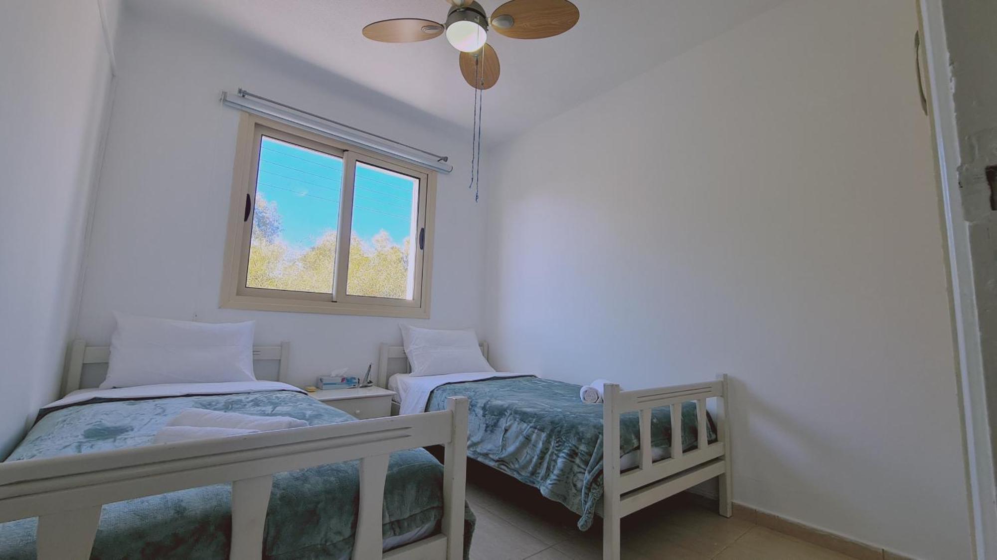 Stay Crystal Waves Maisonette Meneou Екстериор снимка