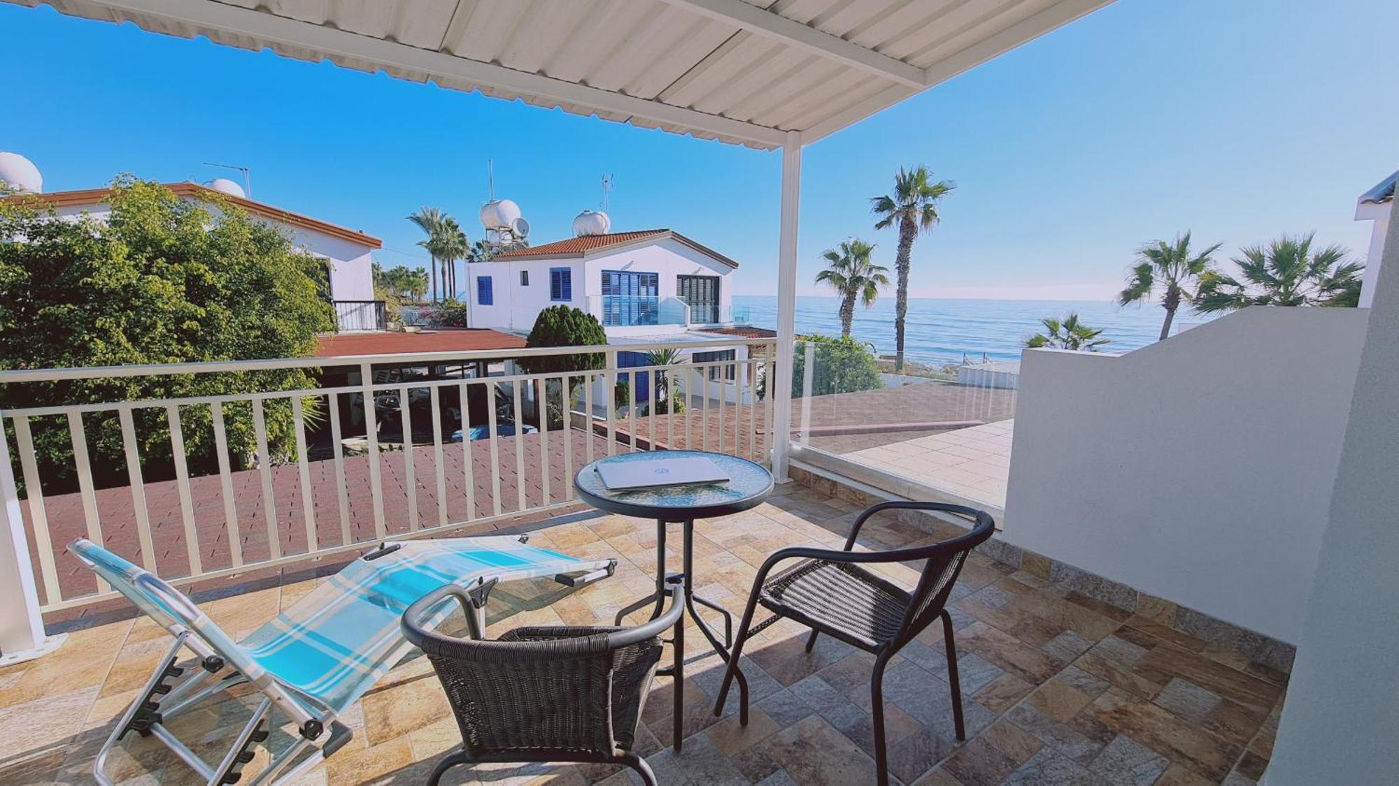 Stay Crystal Waves Maisonette Meneou Екстериор снимка